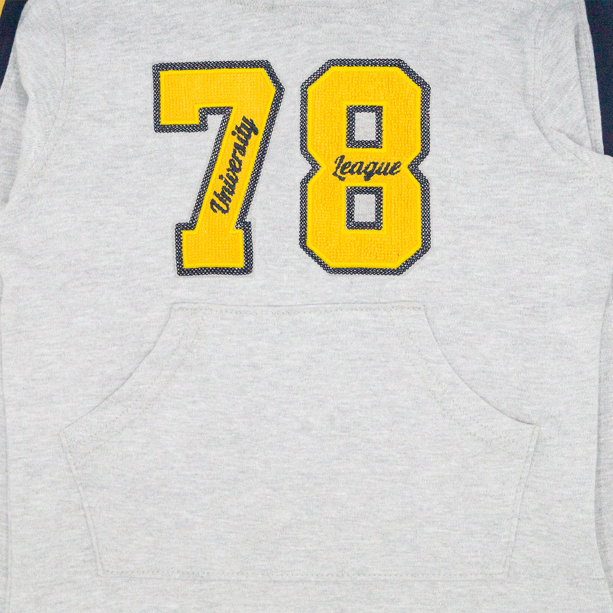 Playera Manga Larga Juvenil con Gorro
